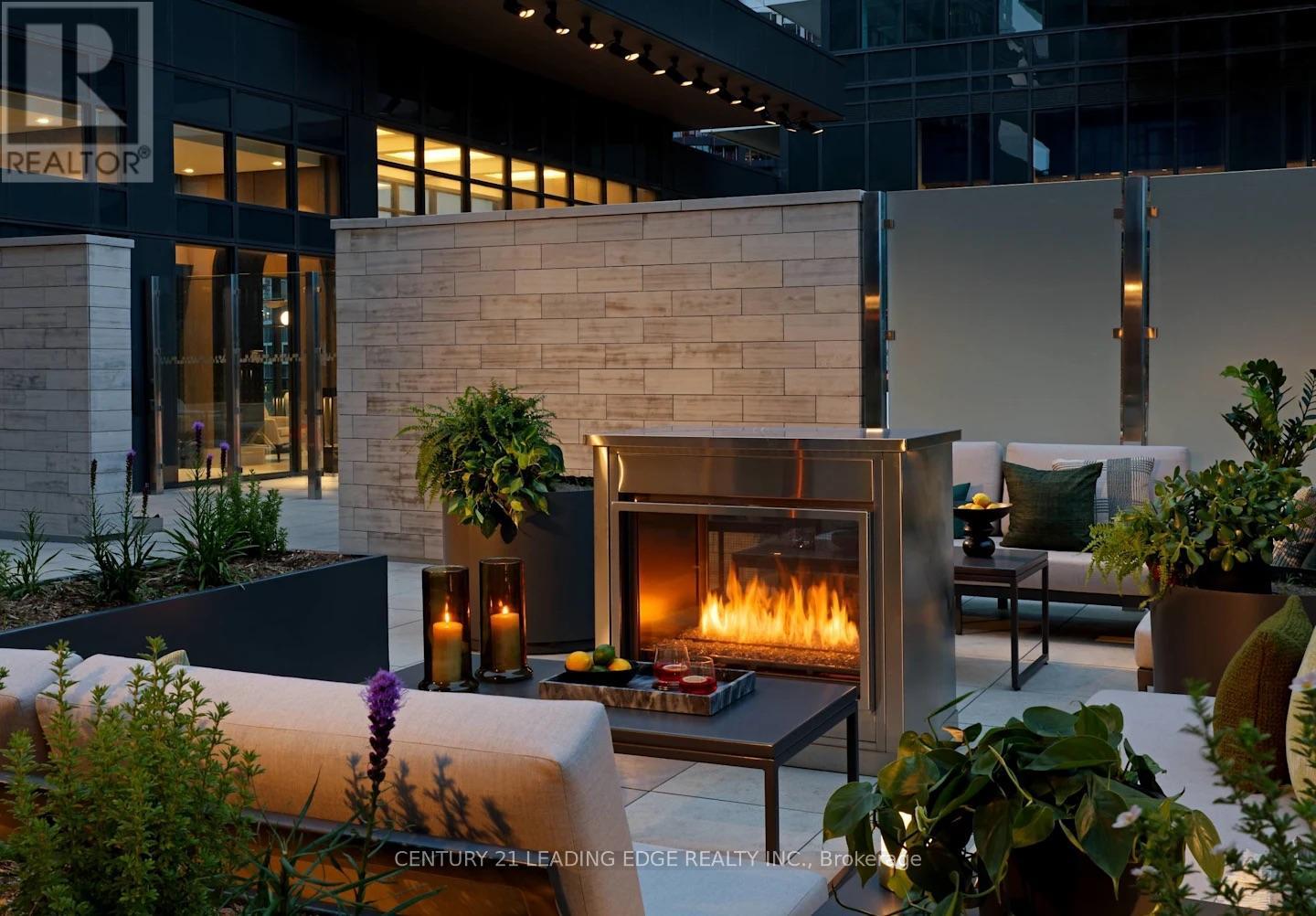 712 - 30 Inn On The Park Drive, Toronto, Ontario  M3C 0P7 - Photo 5 - C12556380