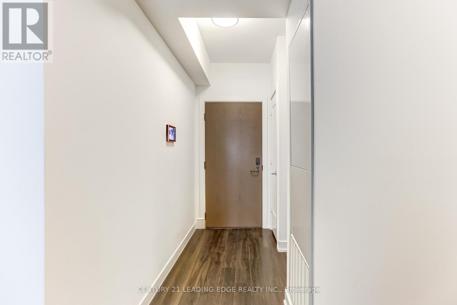 712 - 30 Inn On The Park Drive, Toronto, Ontario  M3C 0P7 - Photo 9 - C12556380