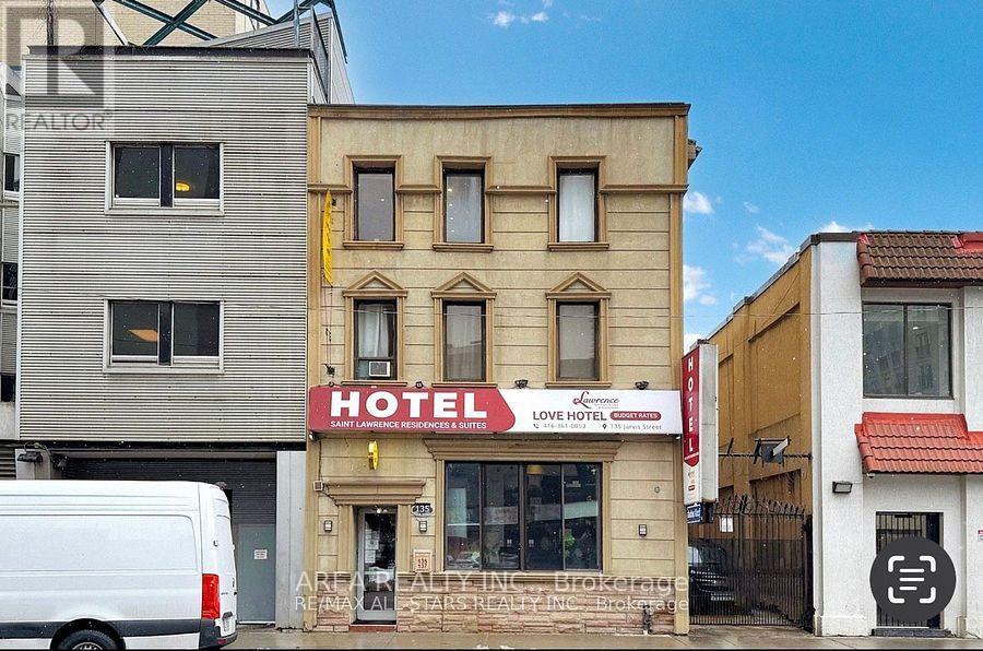 135 JARVIS STREET, Toronto, Ontario