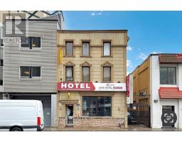 135 JARVIS STREET, Toronto, Ontario