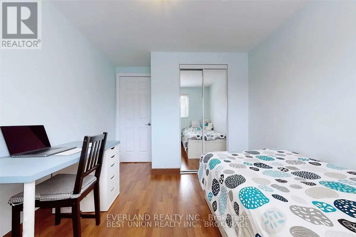 25 Rock Moss Way, Toronto, Ontario  M2H 3E9 - Photo 11 - C12556436