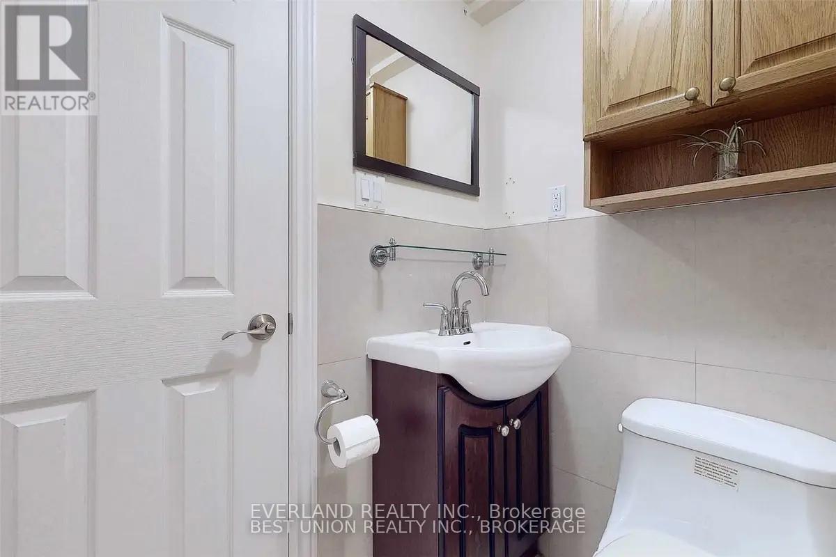 25 Rock Moss Way, Toronto, Ontario  M2H 3E9 - Photo 13 - C12556436