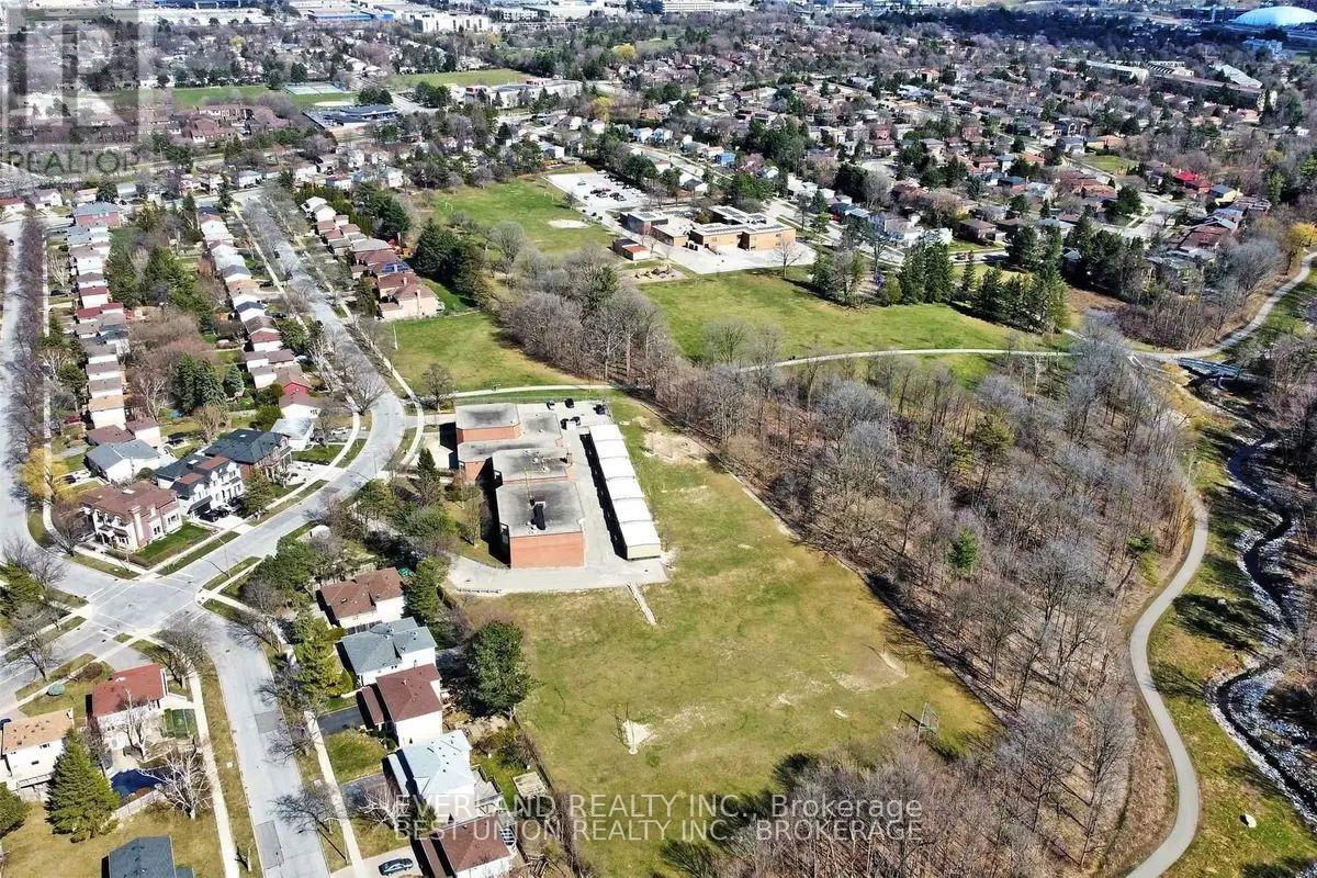 25 Rock Moss Way, Toronto, Ontario  M2H 3E9 - Photo 25 - C12556436