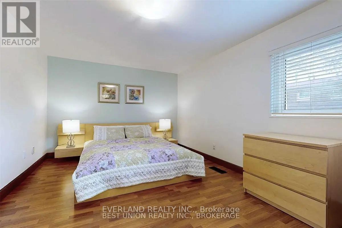 25 Rock Moss Way, Toronto, Ontario  M2H 3E9 - Photo 7 - C12556436