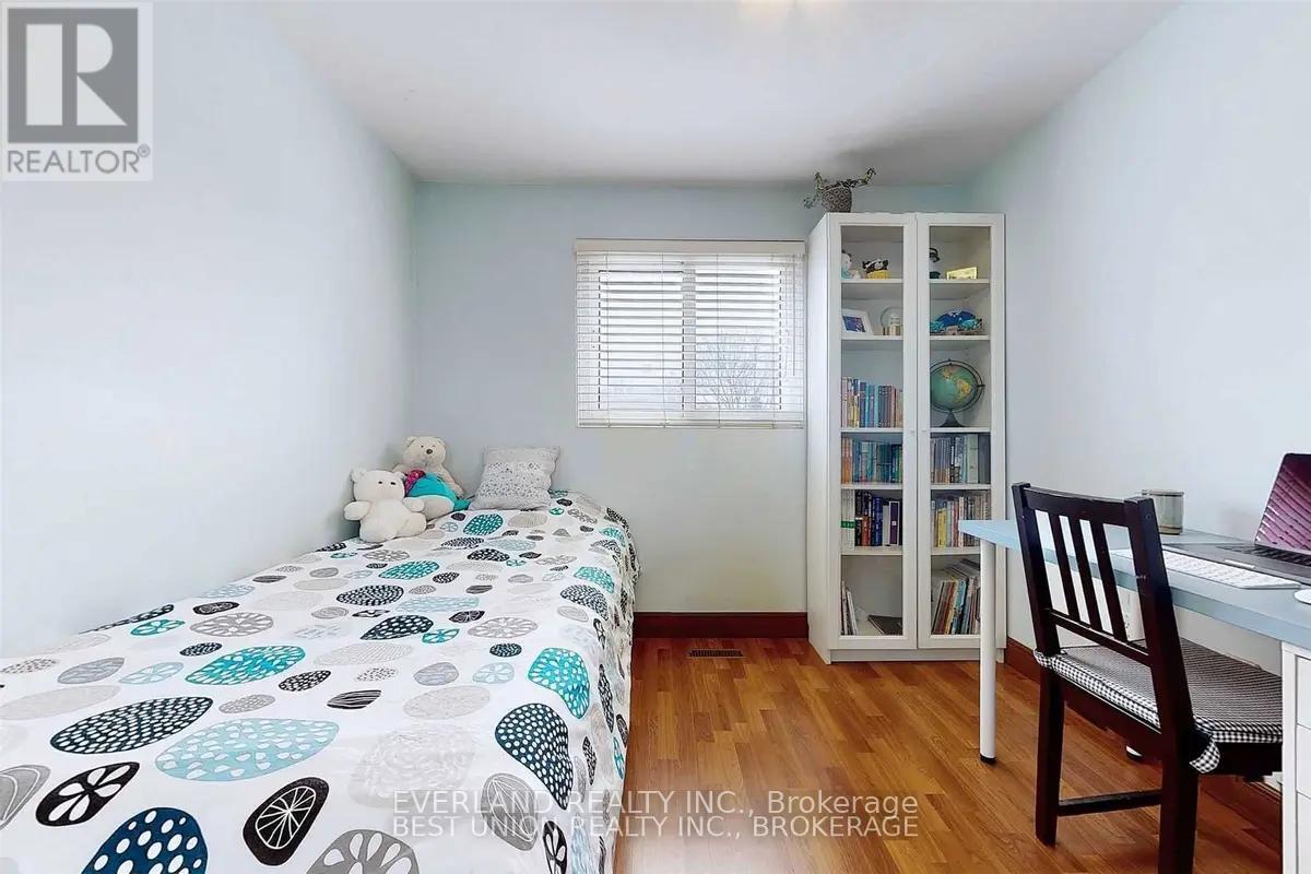 25 Rock Moss Way, Toronto, Ontario  M2H 3E9 - Photo 9 - C12556436