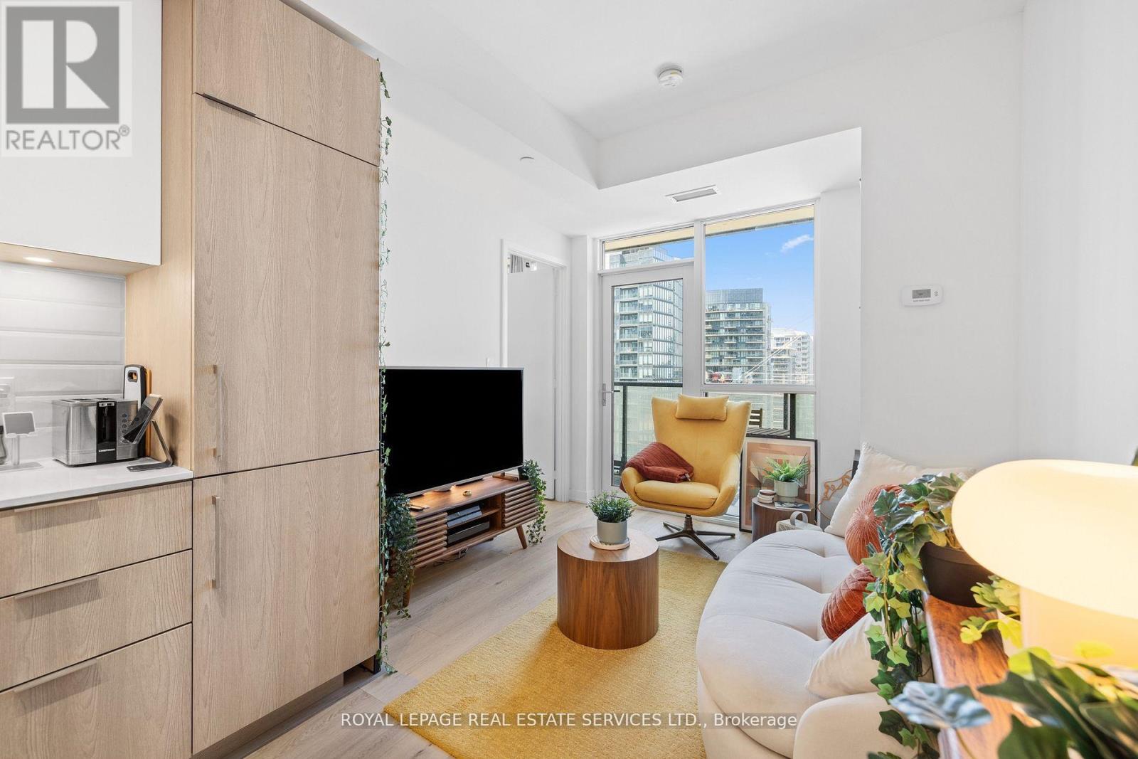 1603 - 50 Ordnance Street, Toronto, Ontario  M6K 0C9 - Photo 6 - C12556448