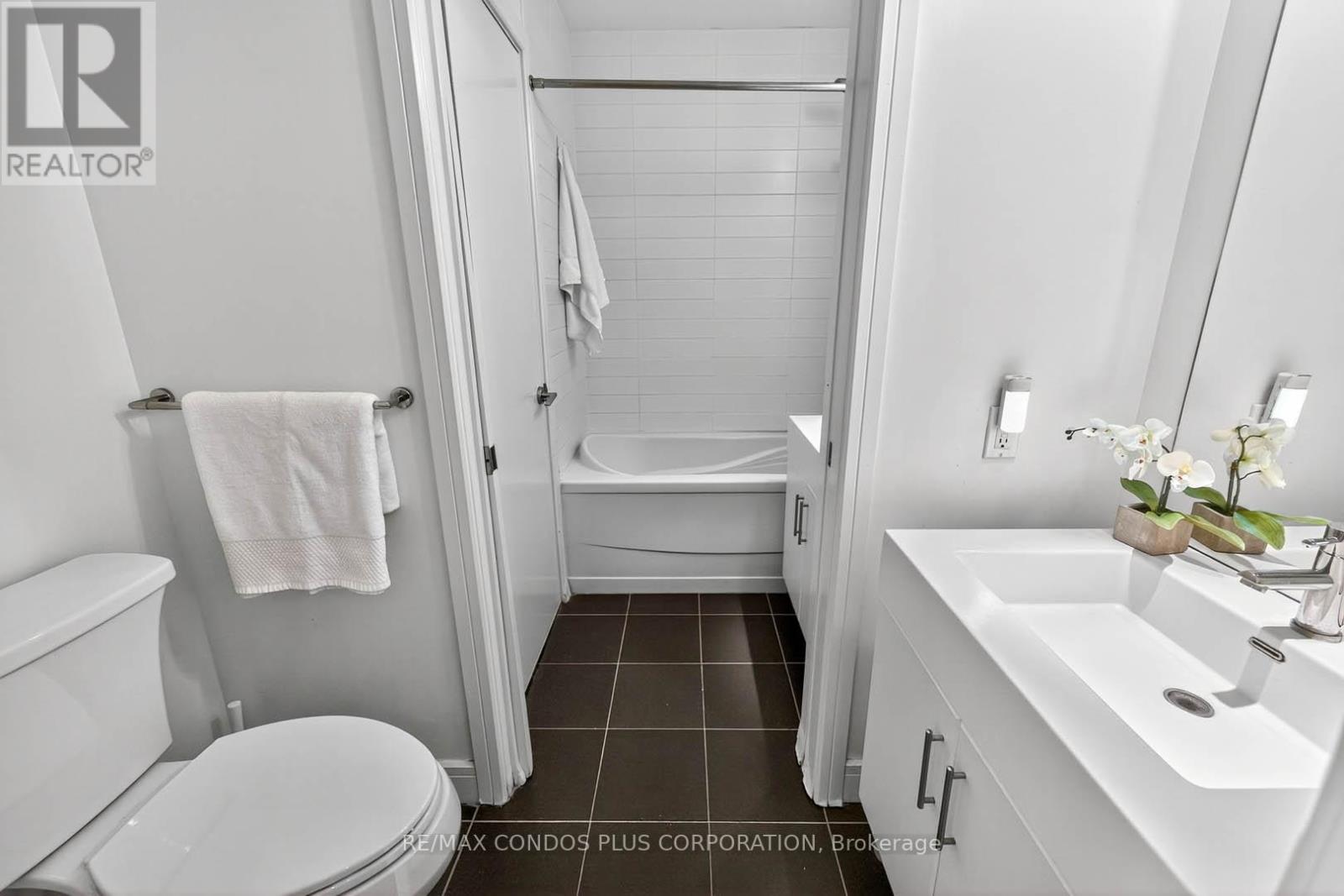 N507 - 116 George Street, Toronto, Ontario  M5A 3S9 - Photo 16 - C12556454