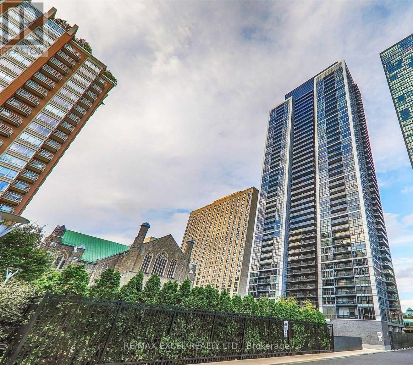 4201 - 28 TED ROGERS WAY, Toronto, Ontario