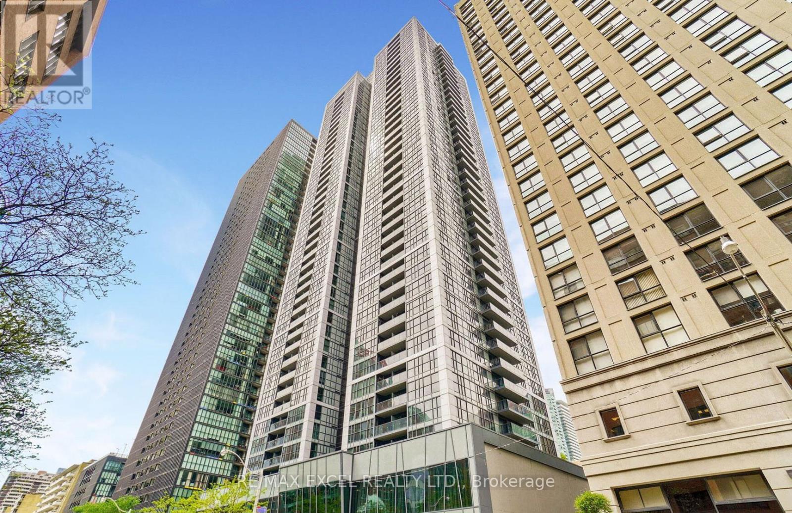 4201 - 28 Ted Rogers Way, Toronto, Ontario  M4Y 2W7 - Photo 13 - C12556458