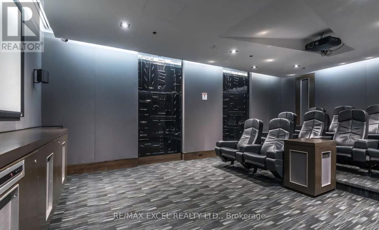 4201 - 28 Ted Rogers Way, Toronto, Ontario  M4Y 2W7 - Photo 16 - C12556458