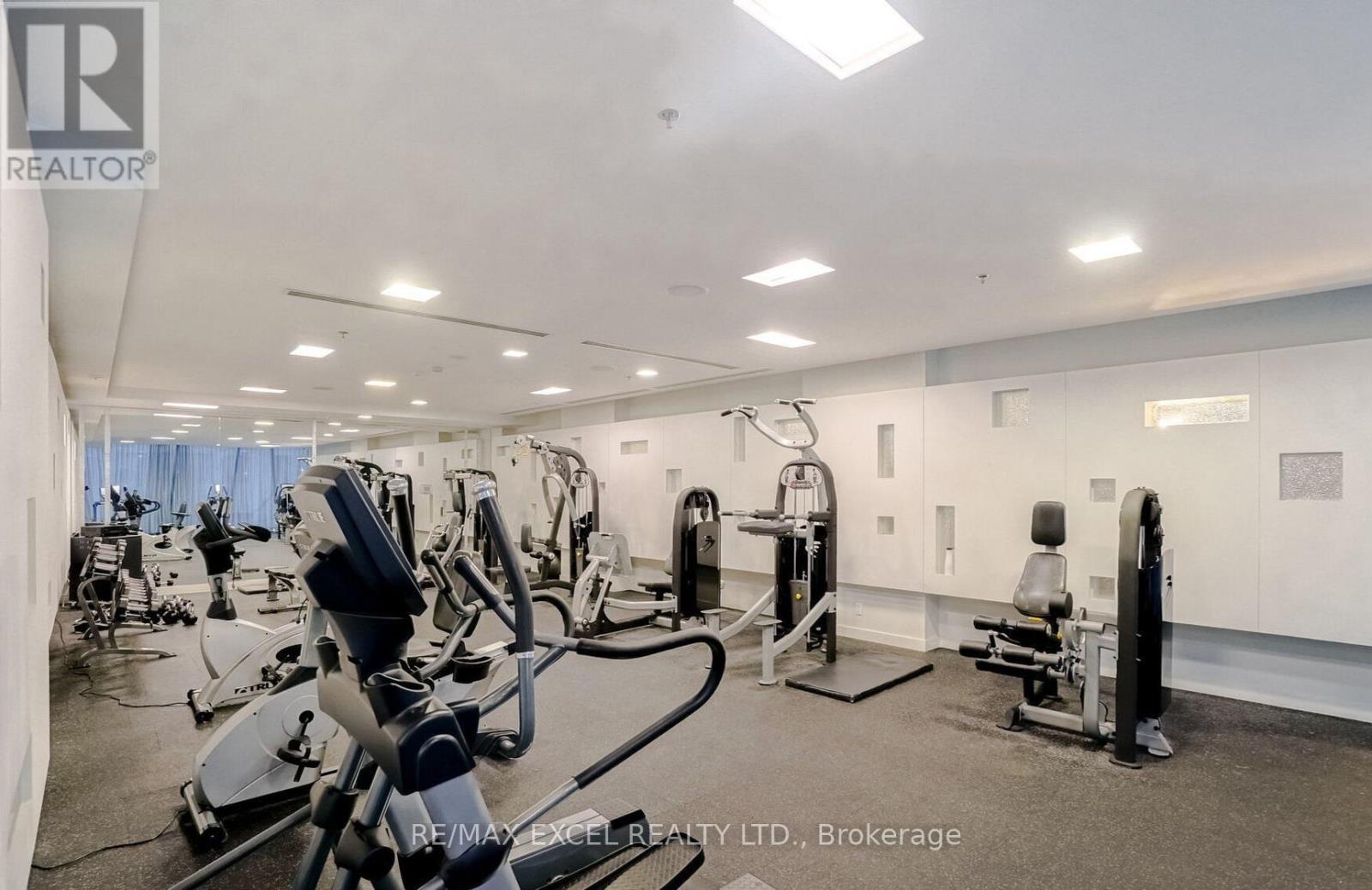 4201 - 28 Ted Rogers Way, Toronto, Ontario  M4Y 2W7 - Photo 6 - C12556458