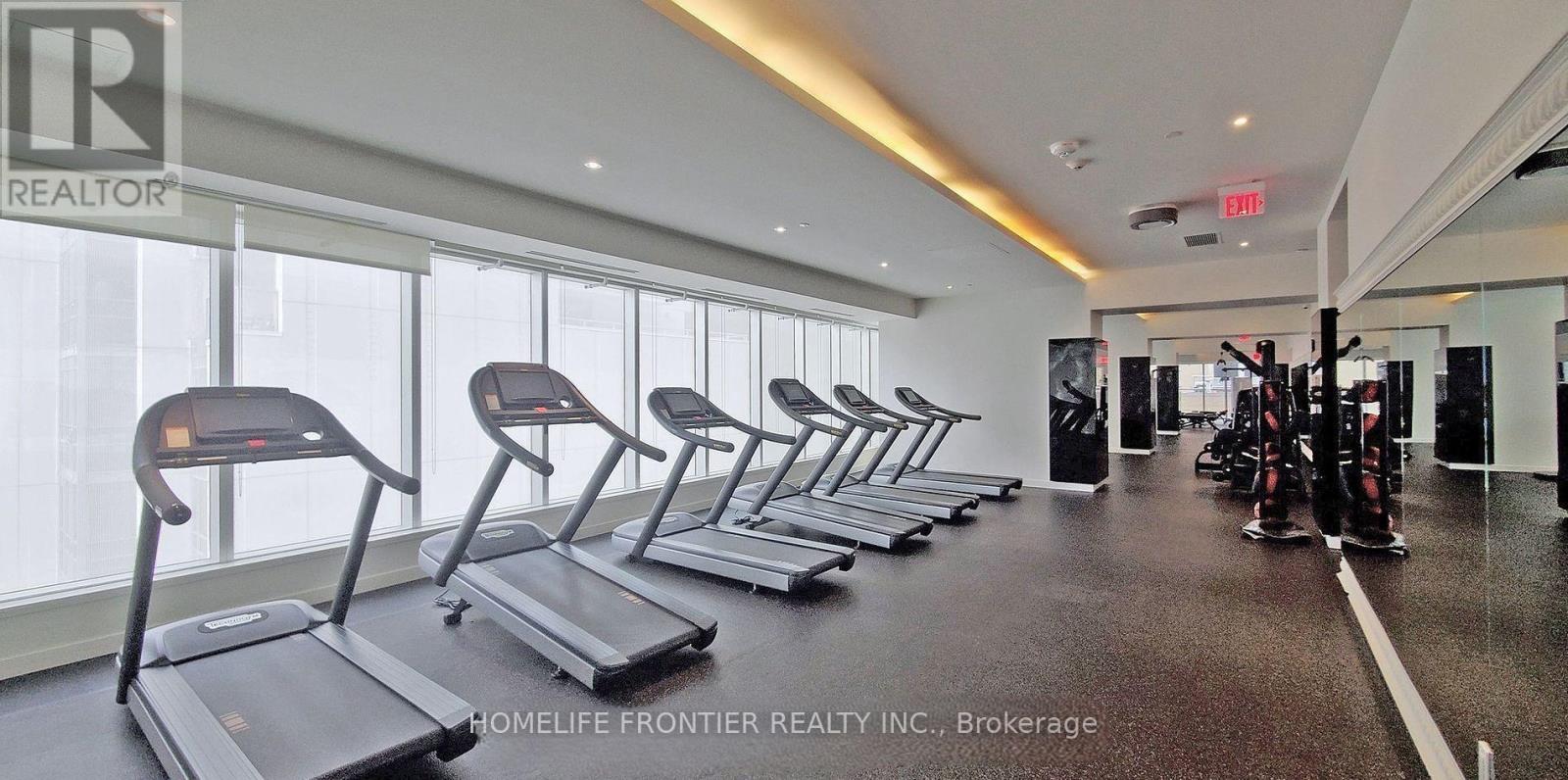 5510 - 197 Yonge Street, Toronto, Ontario  M5B 1M4 - Photo 12 - C12556462