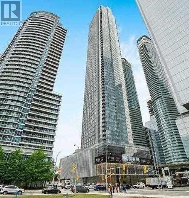 3302 - 10 YORK STREET, Toronto, Ontario