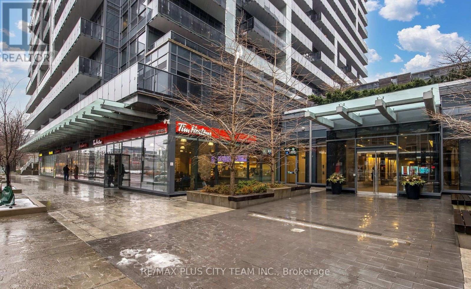 318 - 1030 King Street W, Toronto, Ontario  M6K 0B4 - Photo 2 - C12556508