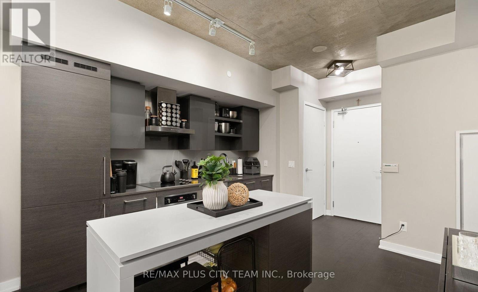 318 - 1030 King Street W, Toronto, Ontario  M6K 0B4 - Photo 6 - C12556508