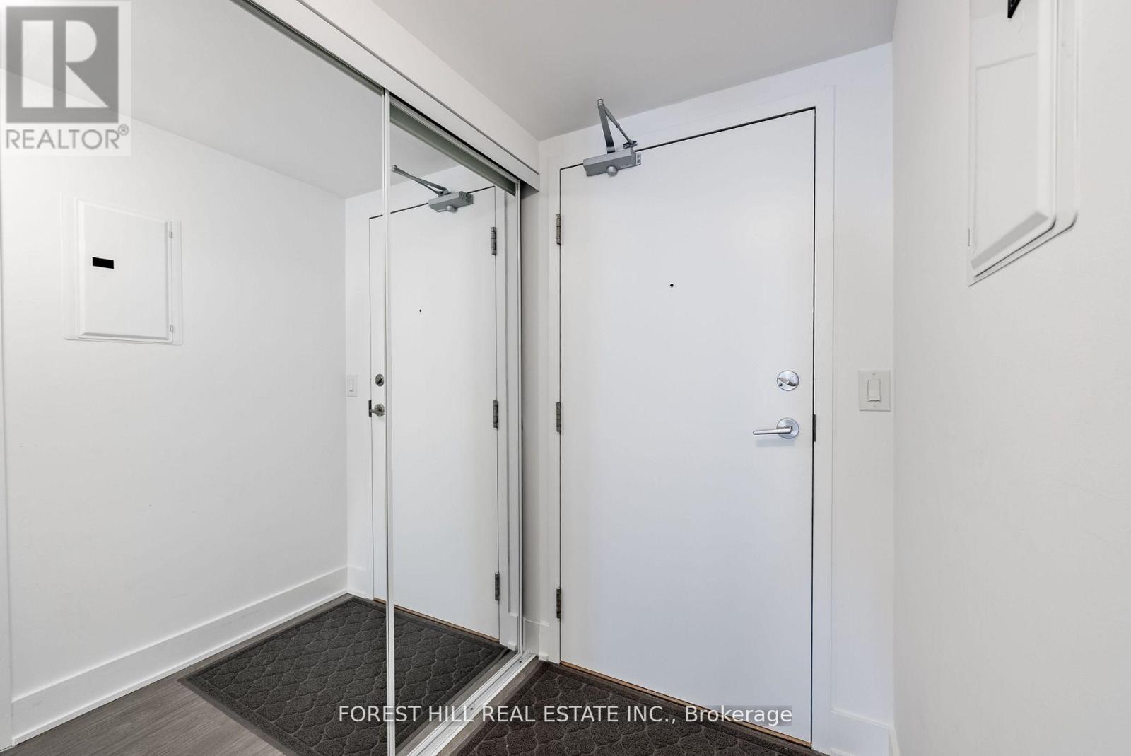 802 - 508 Wellington Street, Toronto, Ontario  M5V 0K8 - Photo 4 - C12556518