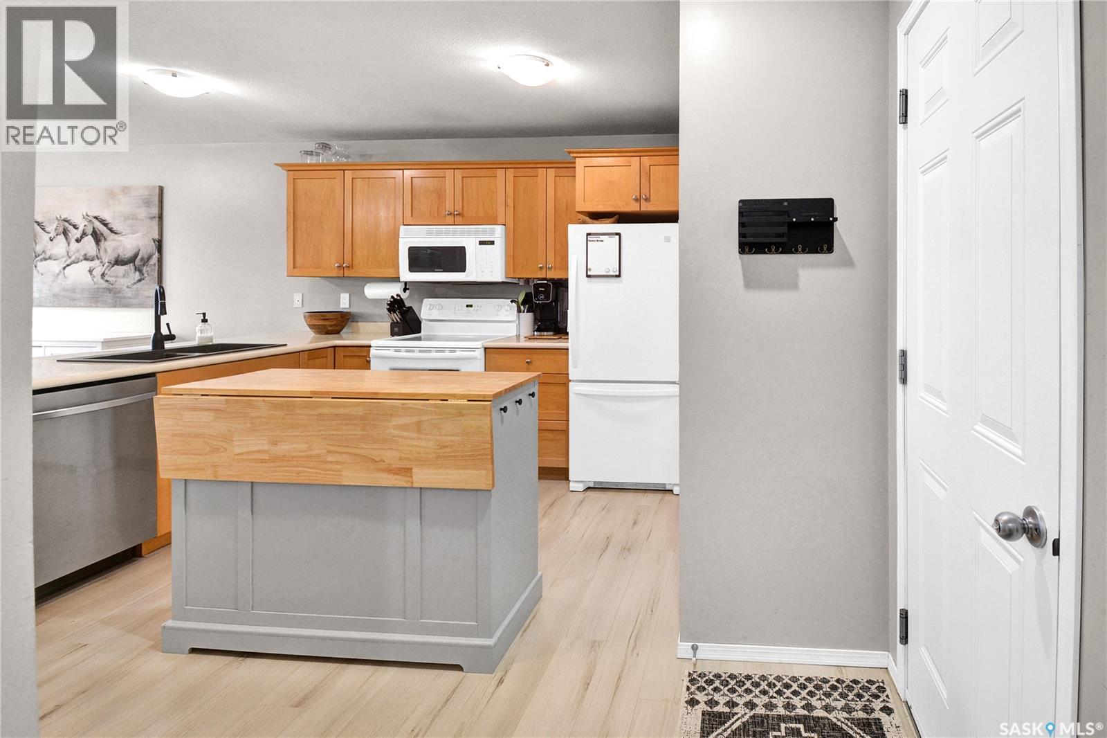 21 515 Centennial Boulevard, Warman, Saskatchewan  S0K 1A0 - Photo 4 - SK024271