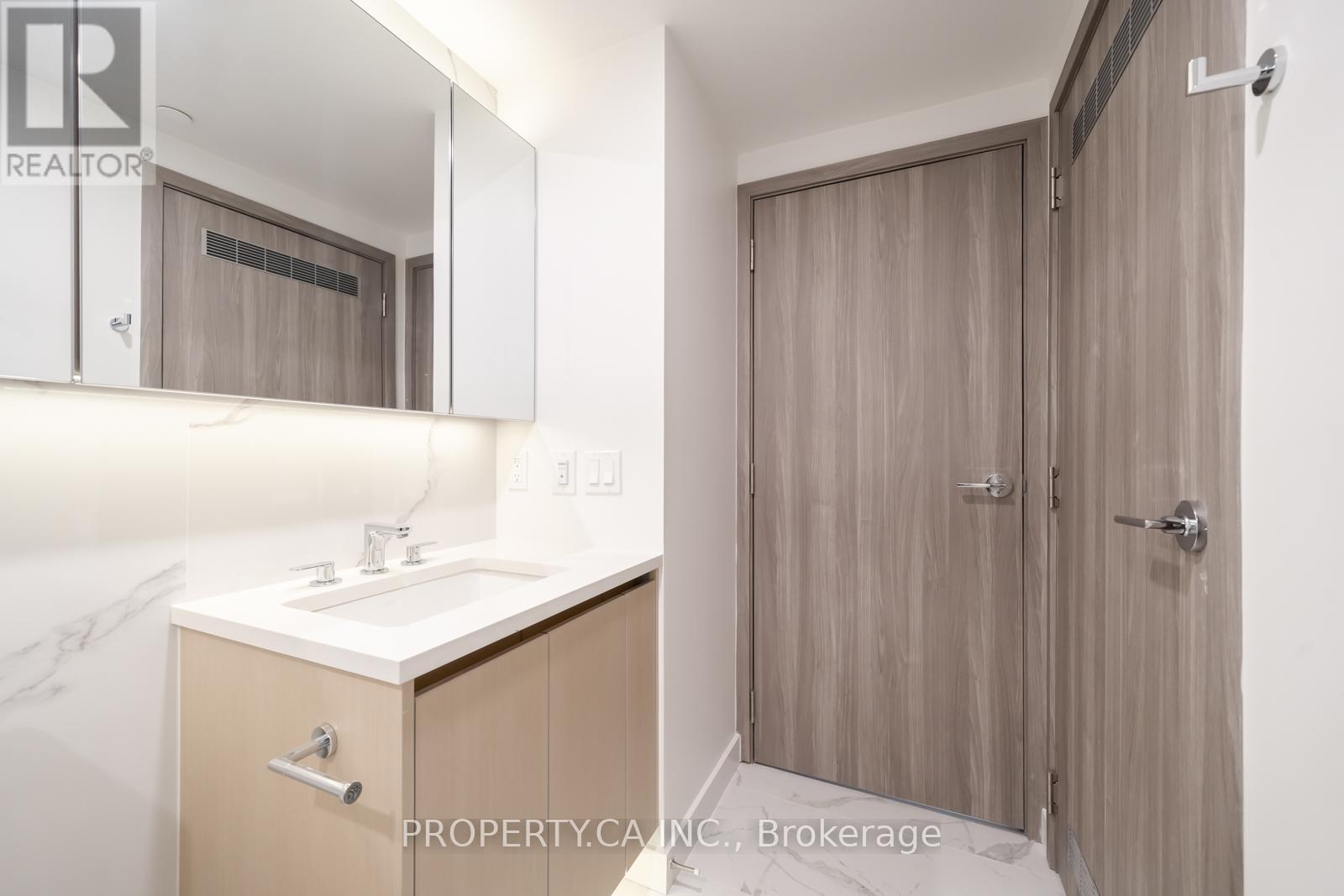 4507 - 23 Spadina Avenue, Toronto, Ontario  M5V 3M5 - Photo 22 - C12552624