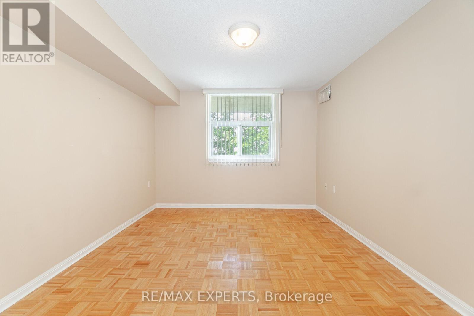 216 - 2502 Rutherford Road, Vaughan, Ontario  L4K 5N6 - Photo 23 - N12342339