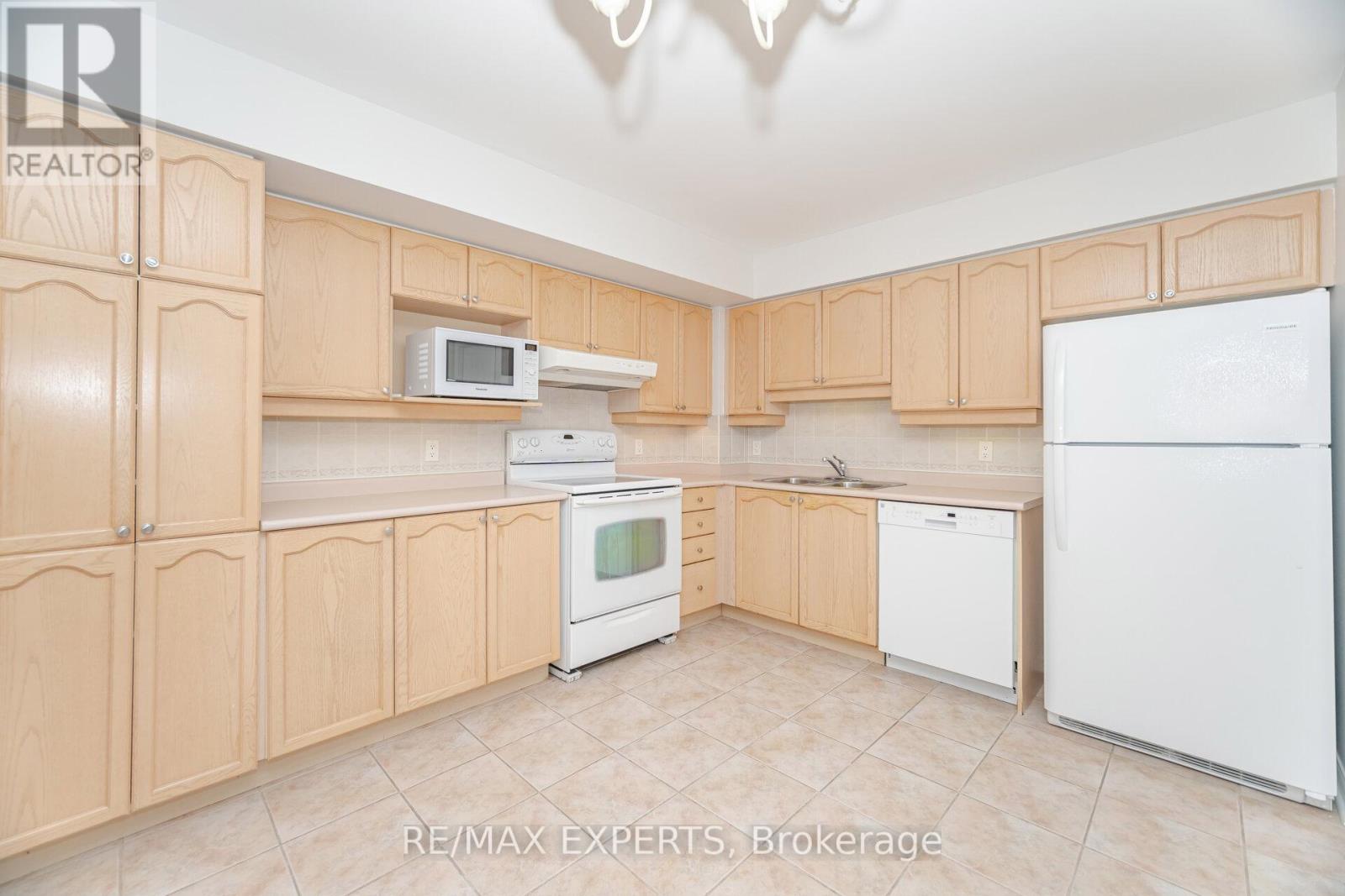 414 - 2506 Rutherford Road, Vaughan, Ontario  L4K 5N4 - Photo 15 - N12554066