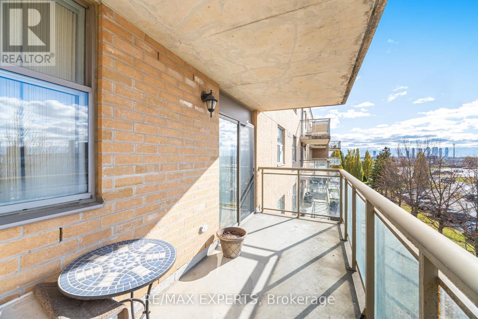 414 - 2506 Rutherford Road, Vaughan, Ontario  L4K 5N4 - Photo 34 - N12554066