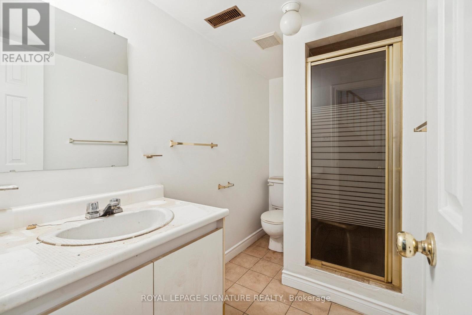 57 Ashland Avenue, Toronto, Ontario  M4L 1J9 - Photo 40 - E12556404