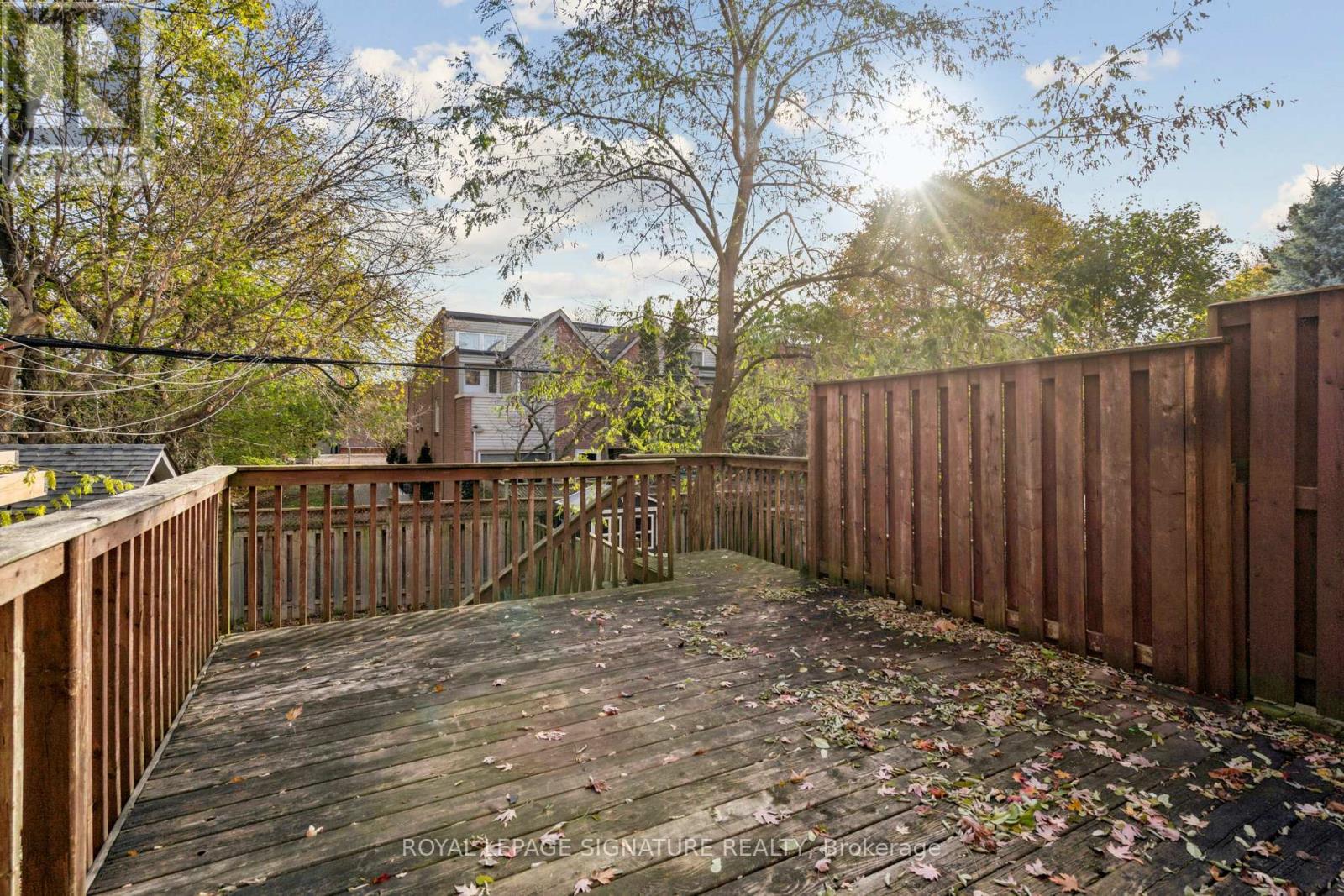 57 Ashland Avenue, Toronto, Ontario  M4L 1J9 - Photo 42 - E12556404