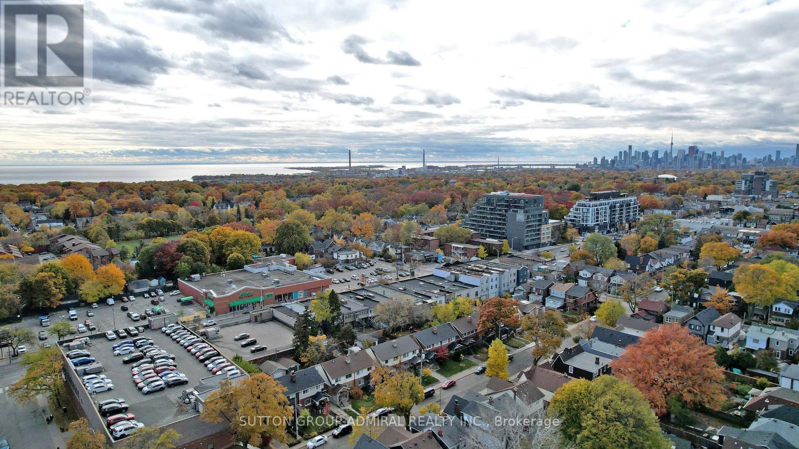 7 Harris Avenue, Toronto, Ontario  M4C 1P3 - Photo 15 - E12556490