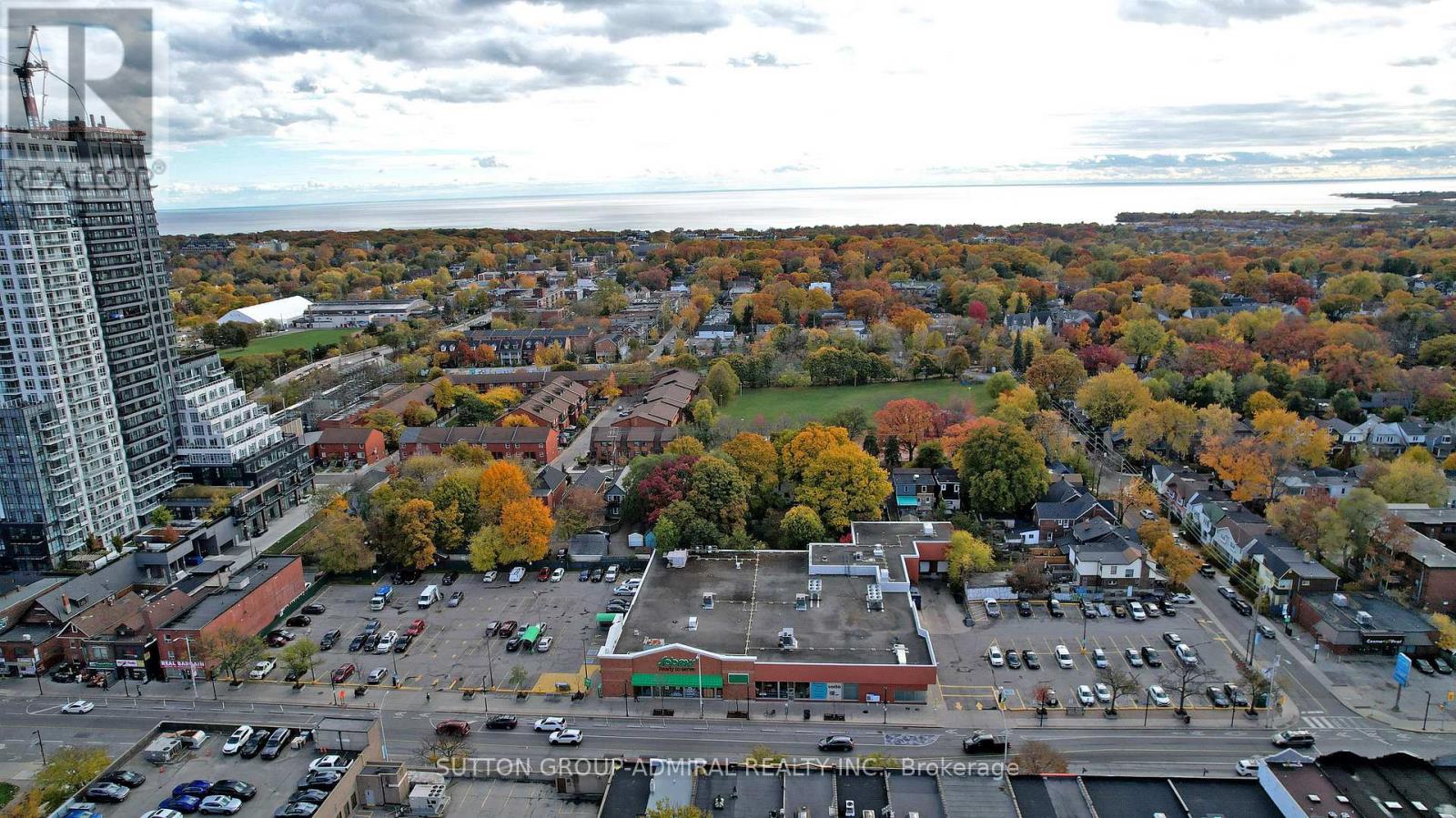 7 Harris Avenue, Toronto, Ontario  M4C 1P3 - Photo 16 - E12556490