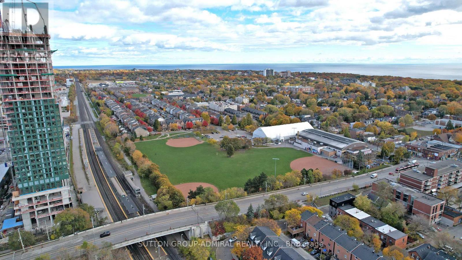 7 Harris Avenue, Toronto, Ontario  M4C 1P3 - Photo 20 - E12556490