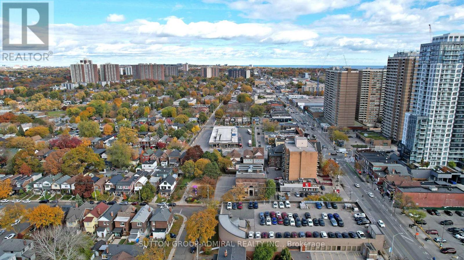 7 Harris Avenue, Toronto, Ontario  M4C 1P3 - Photo 22 - E12556490