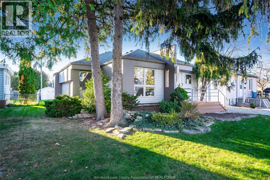 1733 Durham Place, Windsor, Ontario  N8W 3A1 - Photo 31 - 25029102