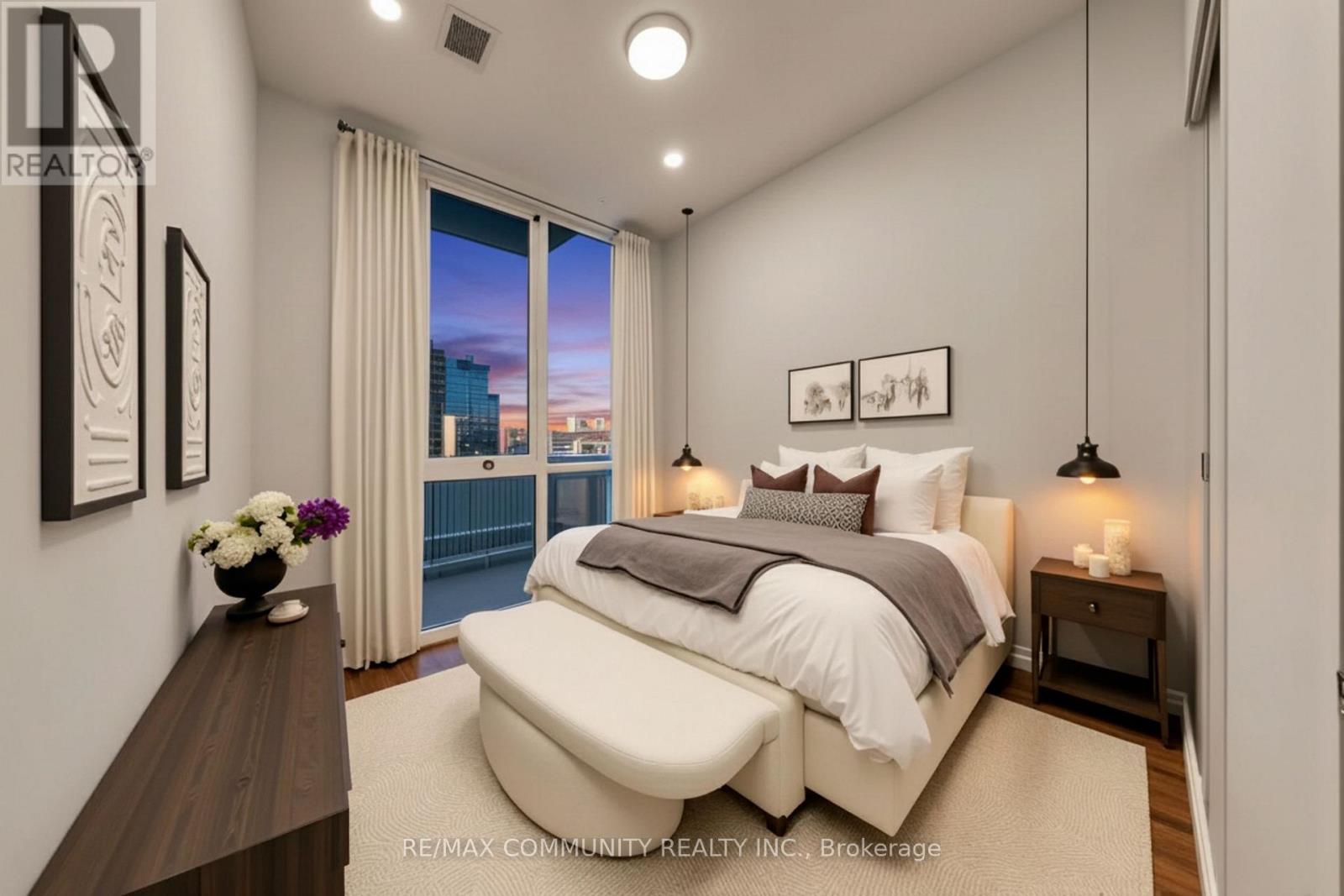 602 - 8 Interchange Way, Vaughan, Ontario  L4K 5Z7 - Photo 29 - N12556272