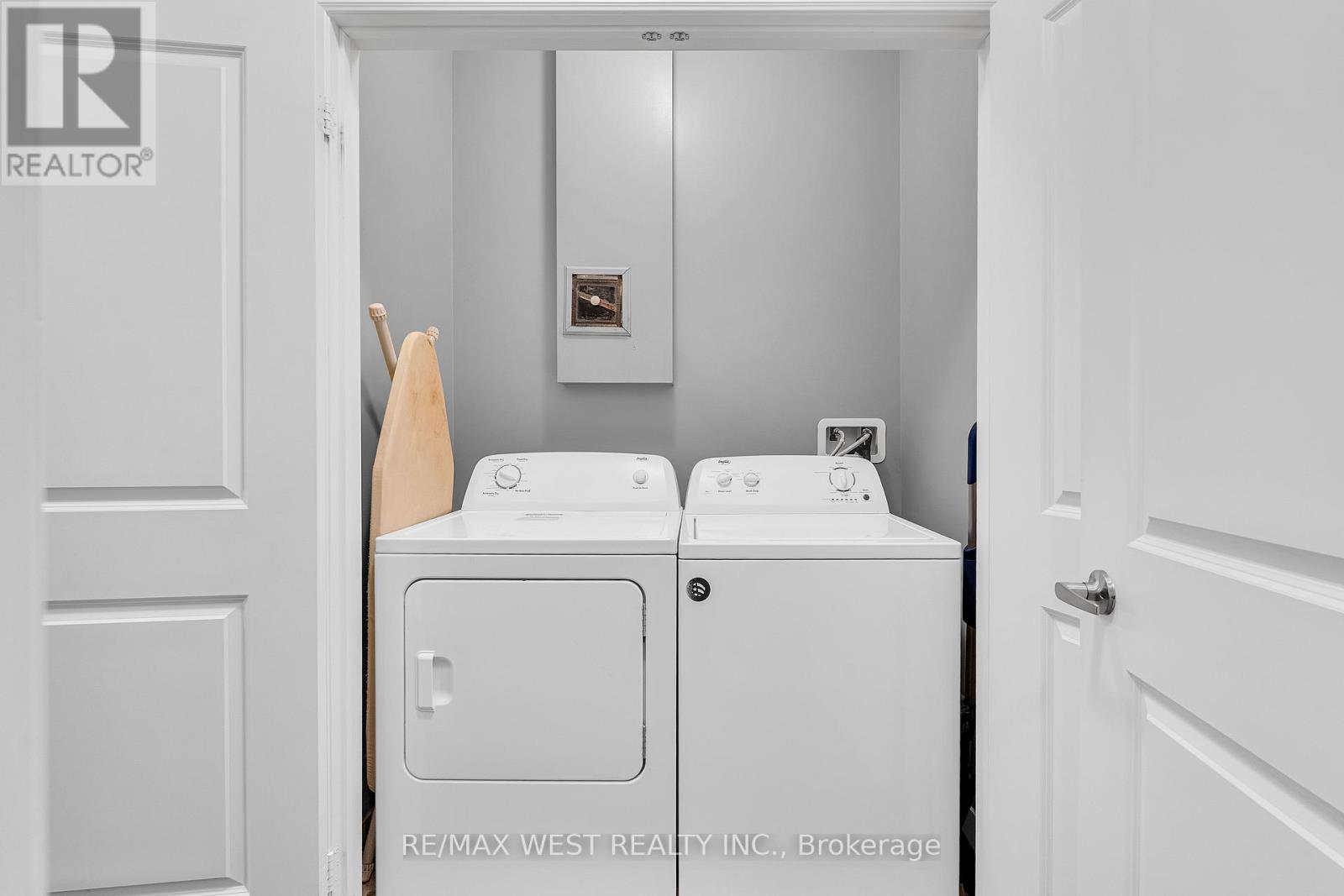 39 Gilroy Court, New Tecumseth, Ontario  L9R 0K8 - Photo 23 - N12556298