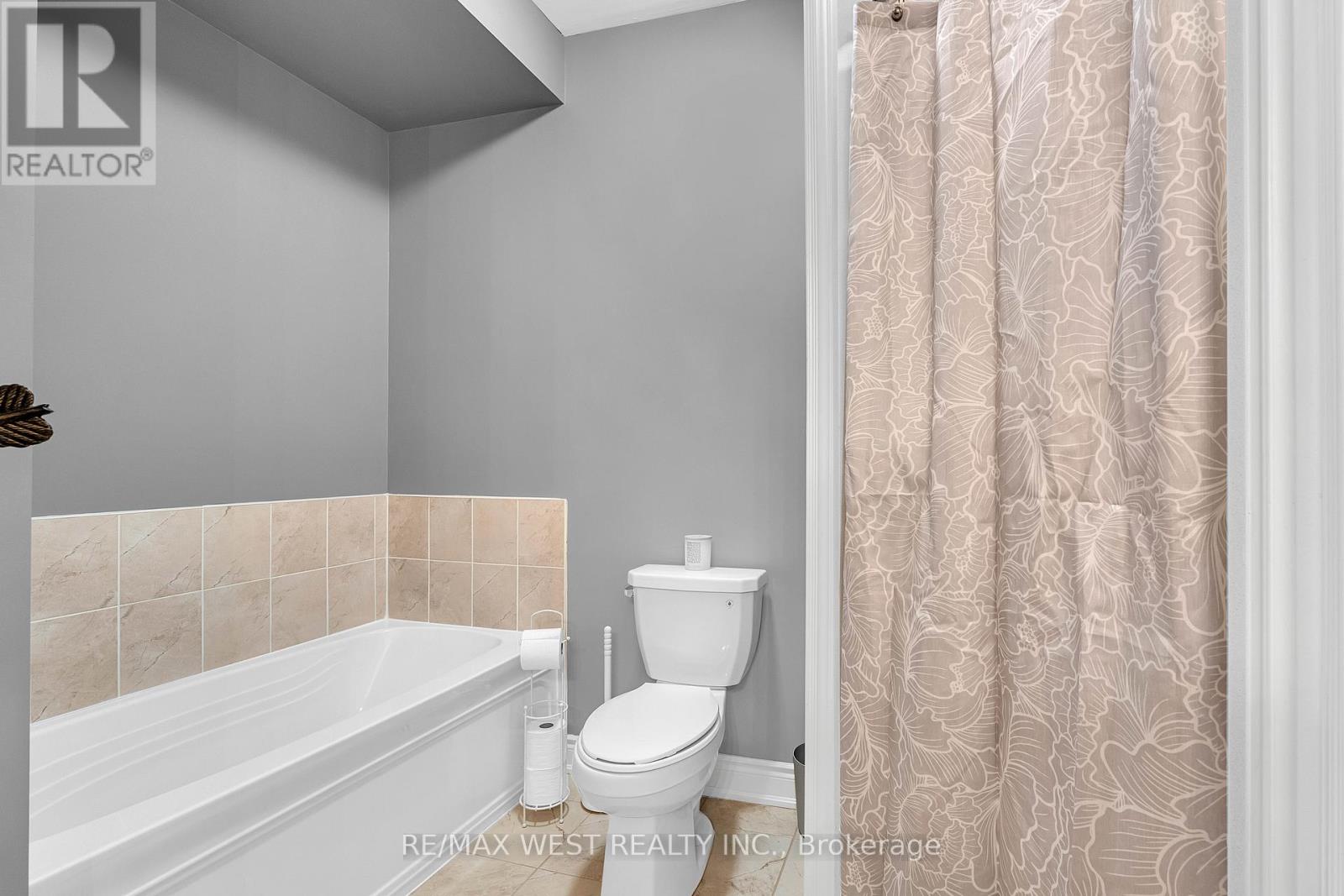 39 Gilroy Court, New Tecumseth, Ontario  L9R 0K8 - Photo 26 - N12556298