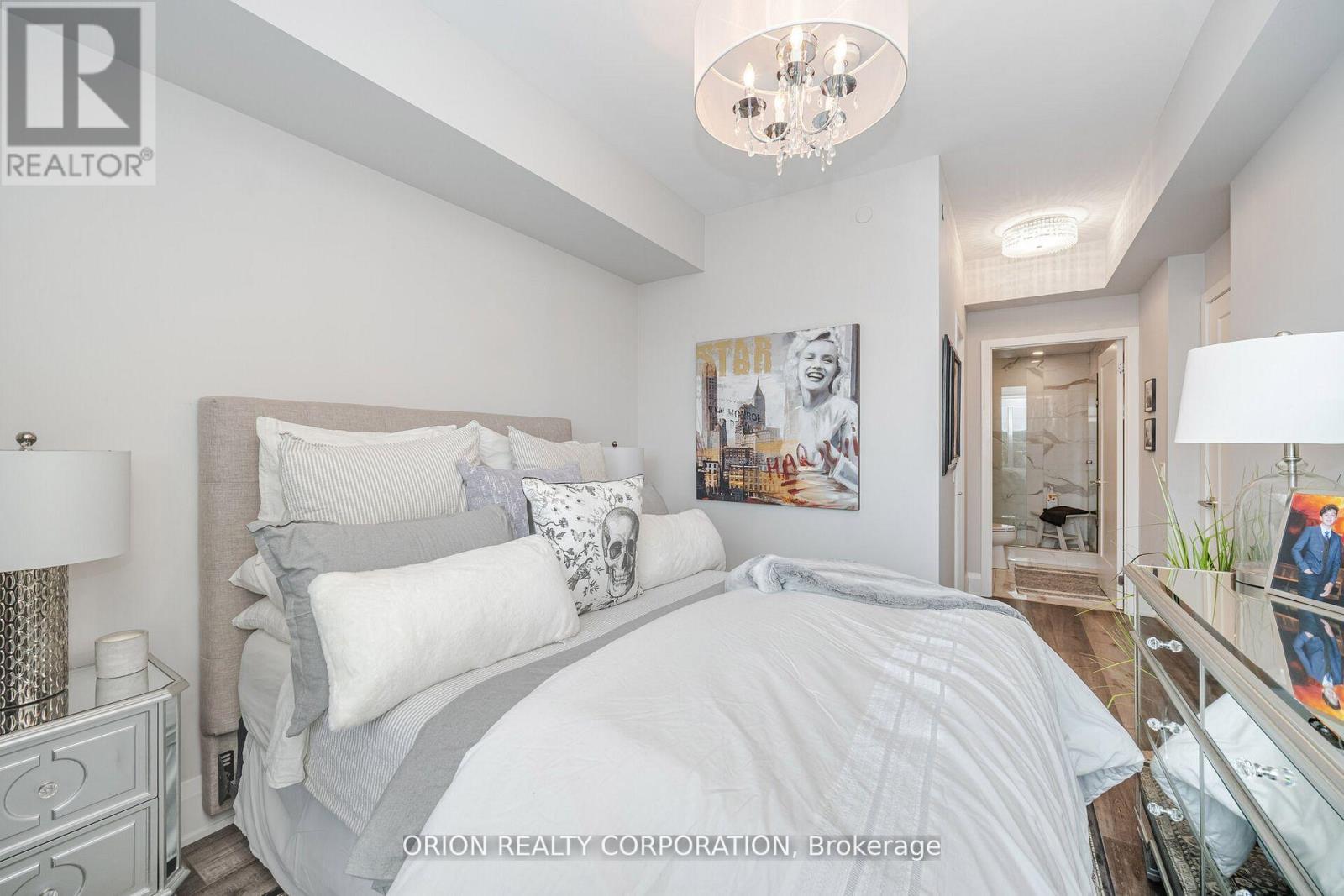 303 - 100 Eagle Rock Way, Vaughan, Ontario  L6A 5B9 - Photo 12 - N12556350