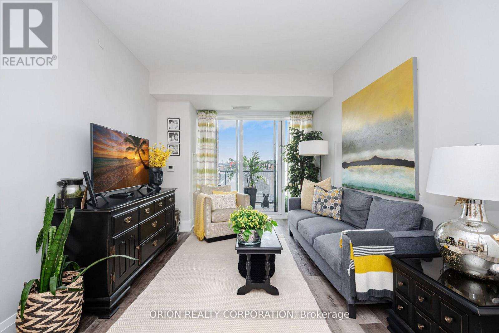 303 - 100 Eagle Rock Way, Vaughan, Ontario  L6A 5B9 - Photo 8 - N12556350