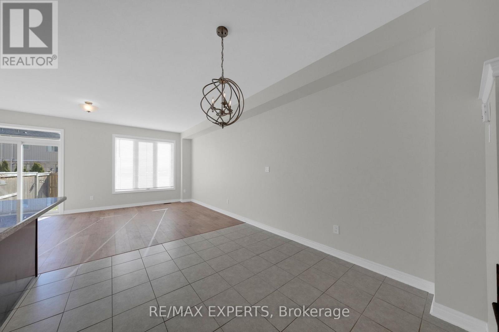 27 Sharpe Crescent, New Tecumseth (Tottenham), Ontario  L0G 1W0 - Photo 13 - N12556374