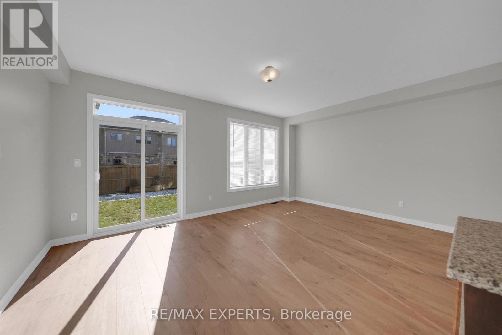 27 Sharpe Crescent, New Tecumseth (Tottenham), Ontario  L0G 1W0 - Photo 20 - N12556374