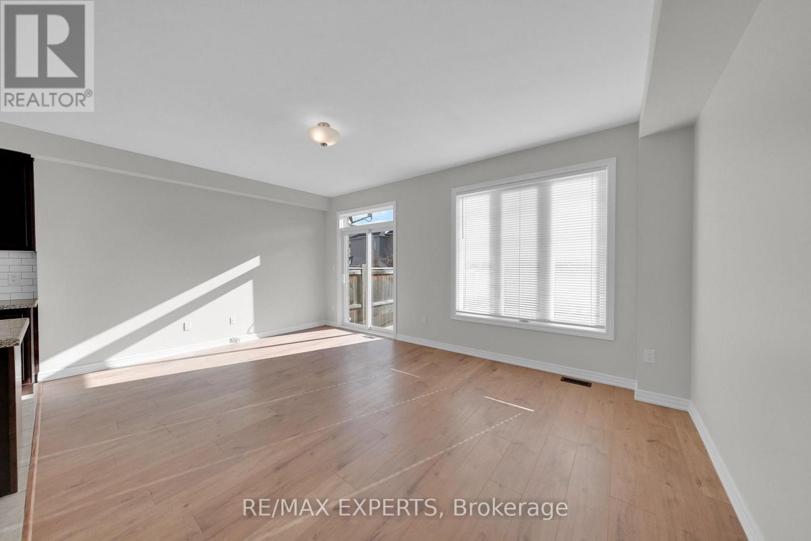 27 Sharpe Crescent, New Tecumseth (Tottenham), Ontario  L0G 1W0 - Photo 23 - N12556374