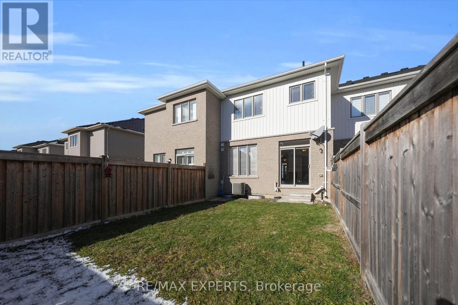 27 Sharpe Crescent, New Tecumseth (Tottenham), Ontario  L0G 1W0 - Photo 38 - N12556374