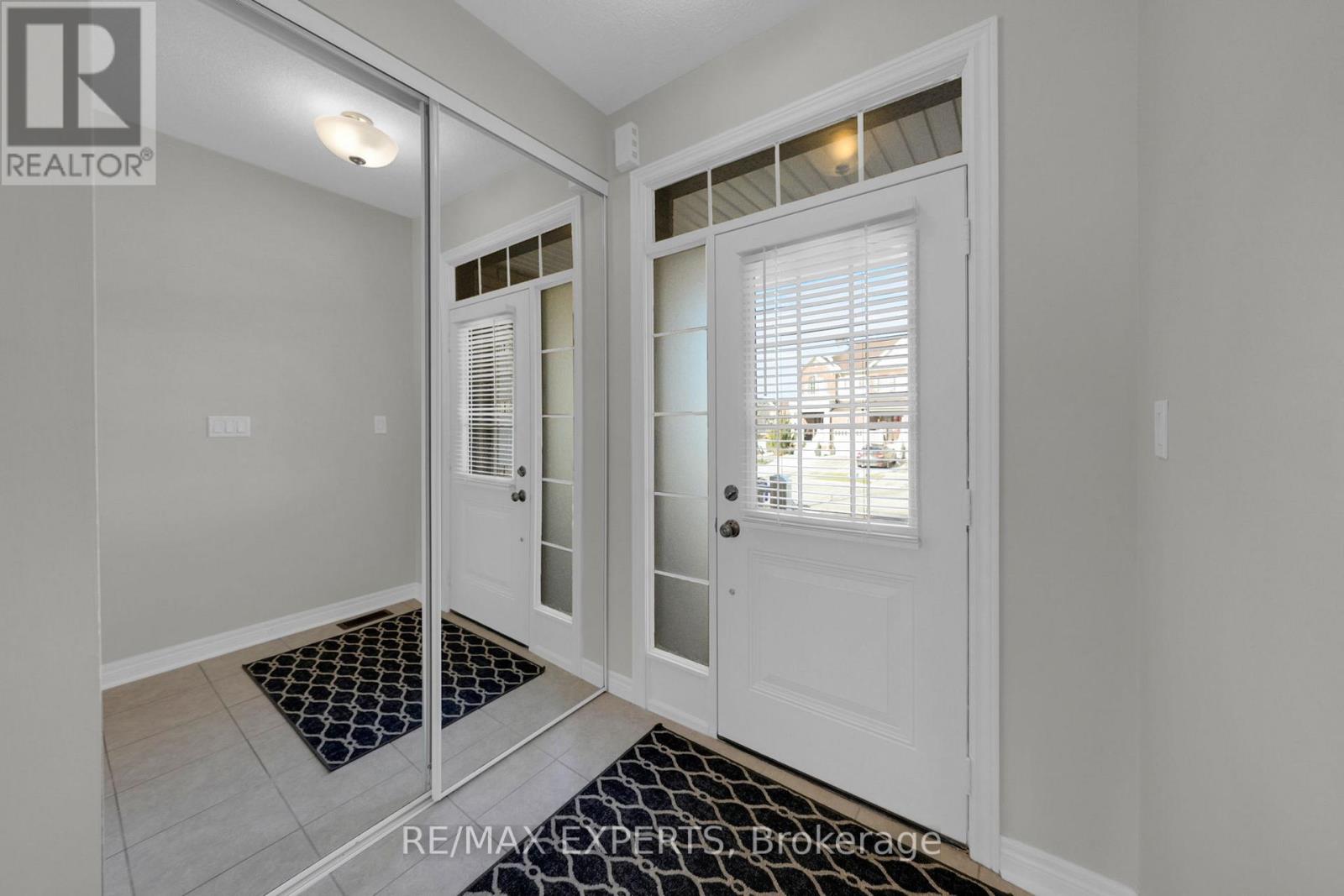 27 Sharpe Crescent, New Tecumseth (Tottenham), Ontario  L0G 1W0 - Photo 8 - N12556374