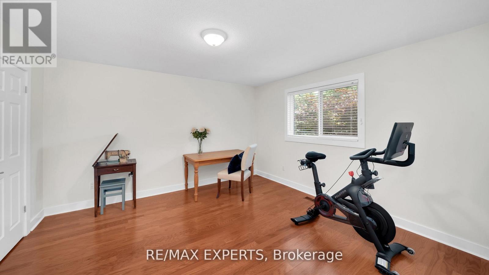 10 Kehoe Court, King (Nobleton), Ontario  L0G 1N0 - Photo 37 - N12556376