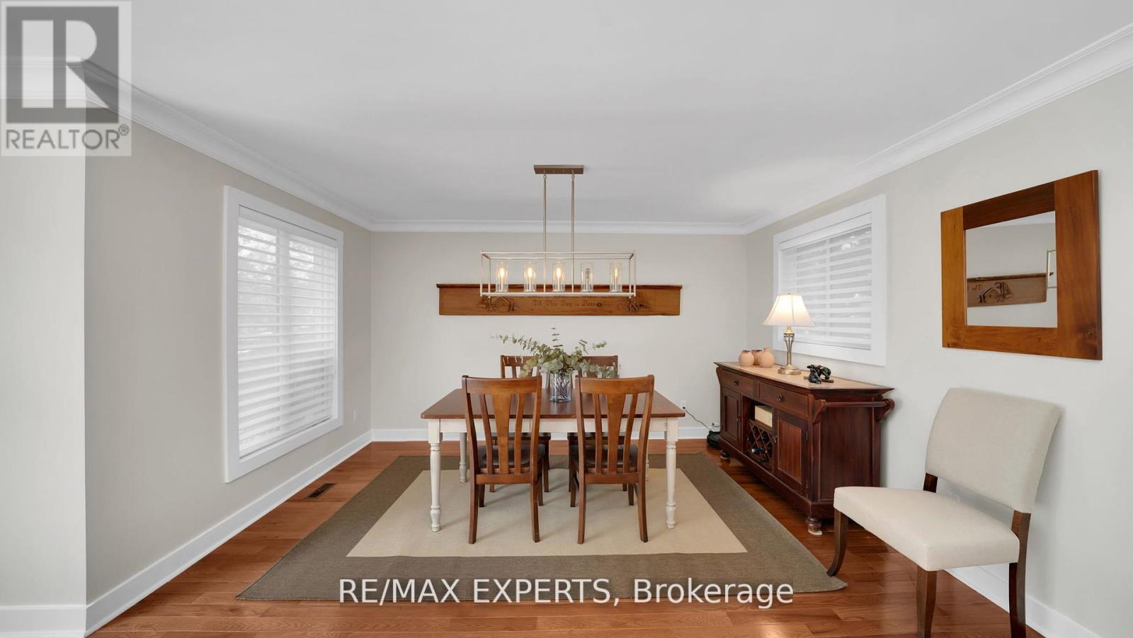 10 Kehoe Court, King (Nobleton), Ontario  L0G 1N0 - Photo 9 - N12556376