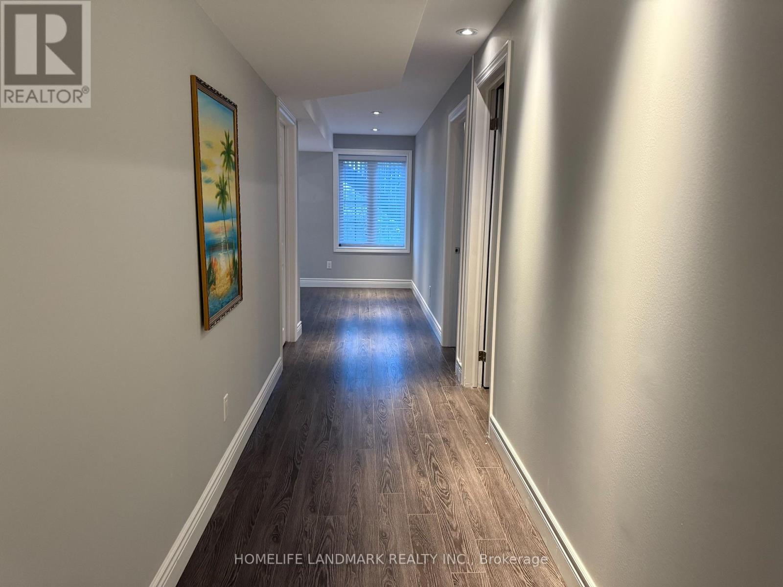 Lower - 325 Bathurst Glen Drive, Vaughan, Ontario  L4J 9A3 - Photo 4 - N12556408