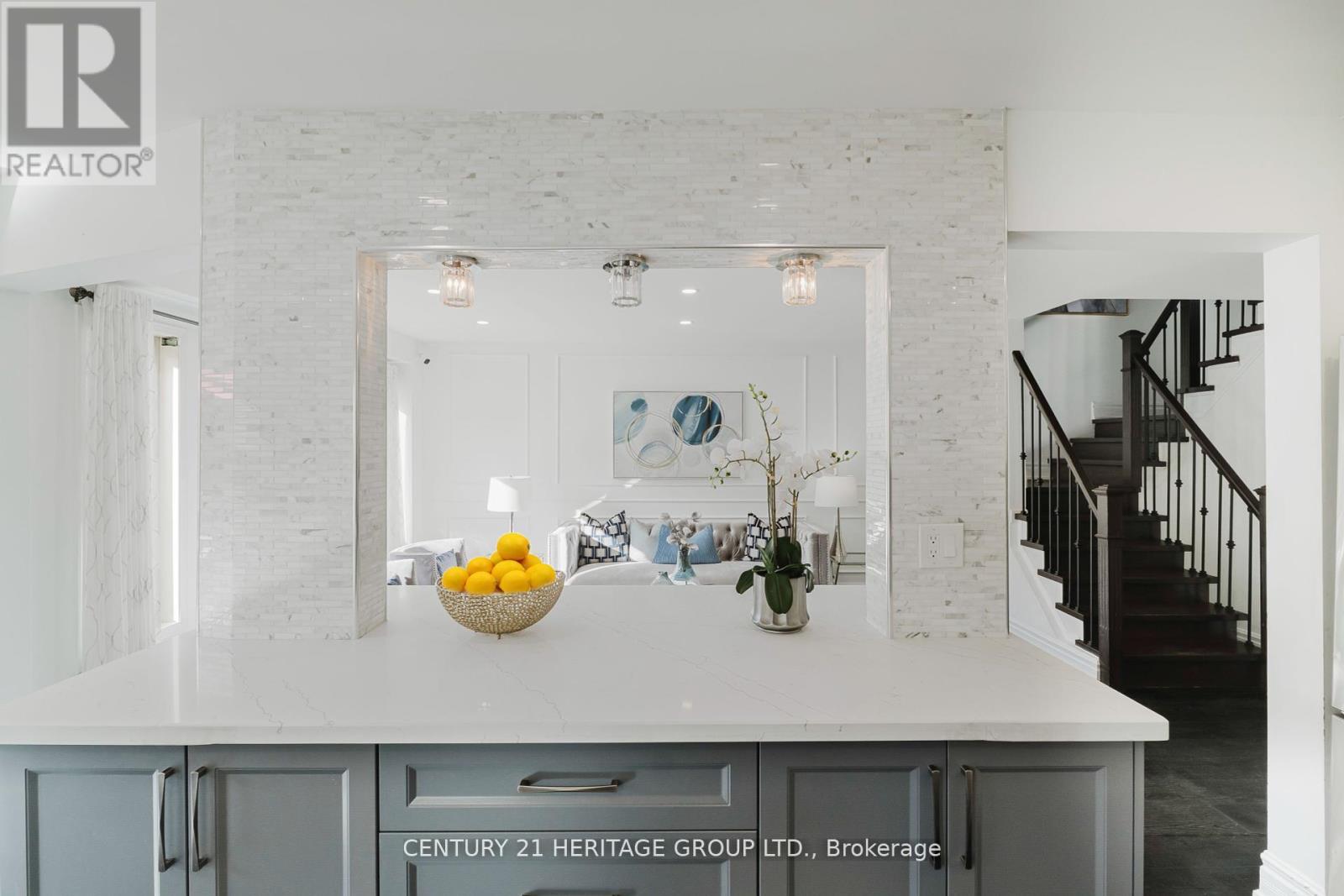 601 Mcbean Avenue, Newmarket, Ontario  L3X 2L5 - Photo 14 - N12556468