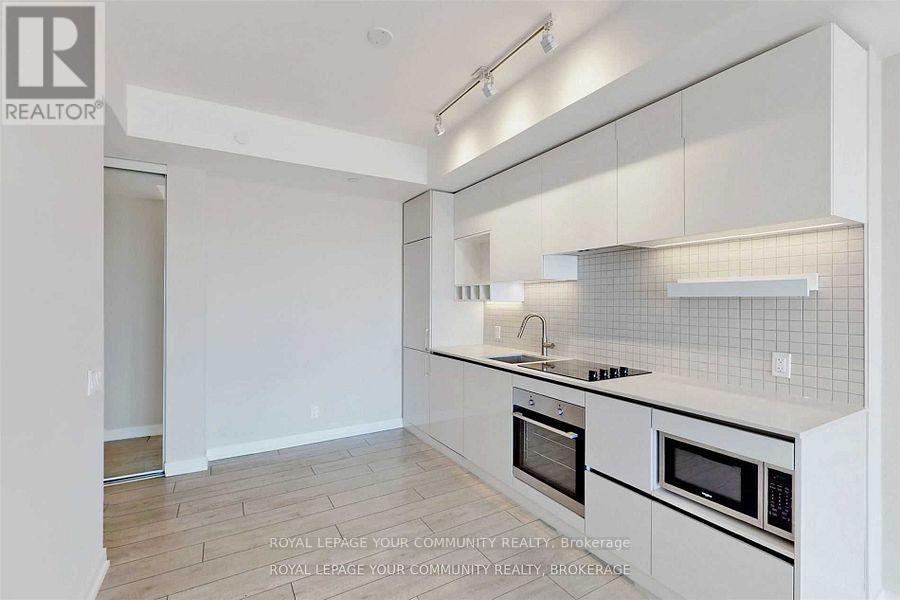 5211 - 5 Buttermill Avenue, Vaughan, Ontario  L4K 0J5 - Photo 6 - N12556488