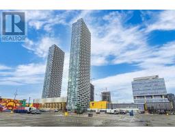 5211 - 5 BUTTERMILL AVENUE, Vaughan, Ontario