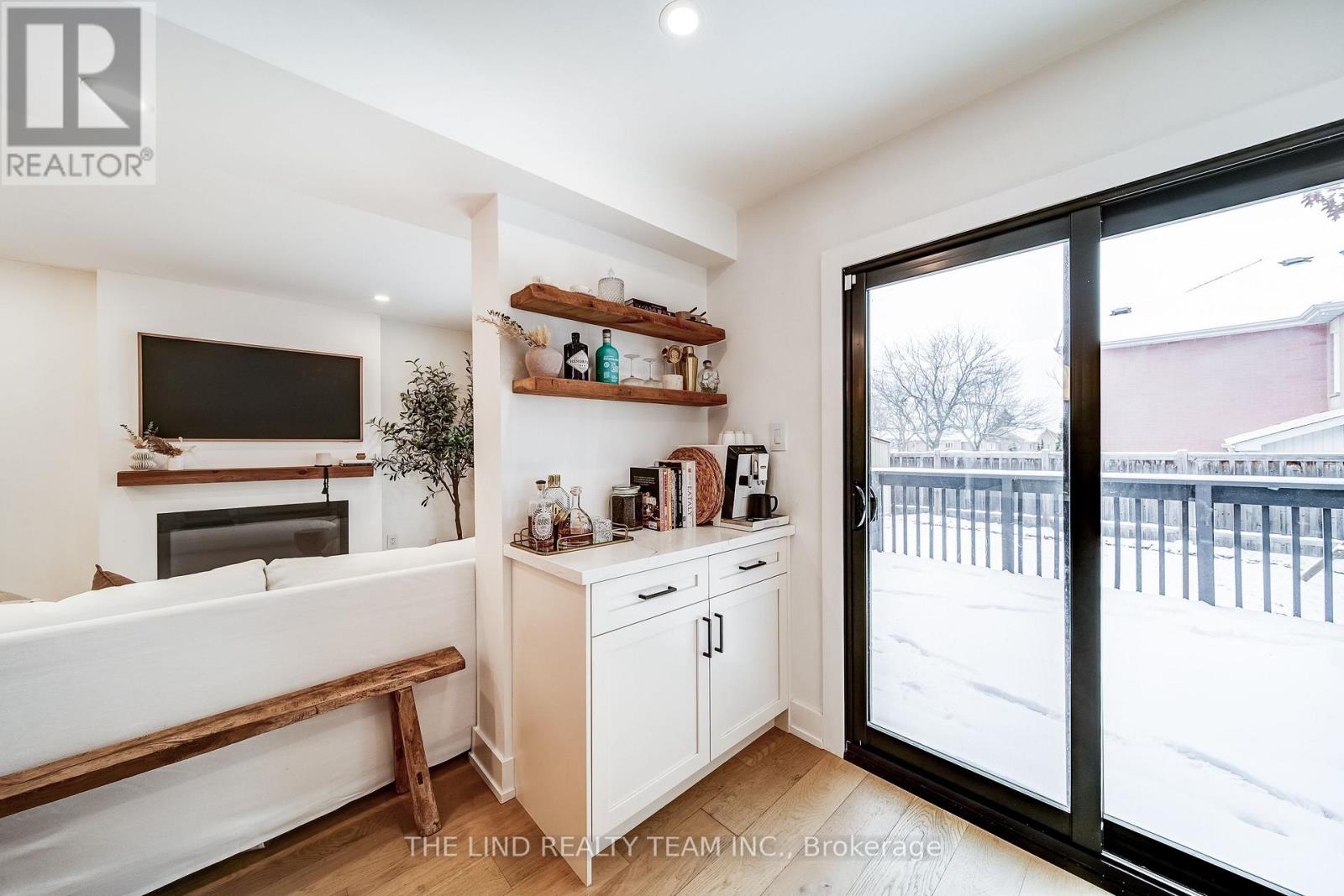 158 Dawlish Avenue, Aurora, Ontario  L4G 6R2 - Photo 15 - N12556516