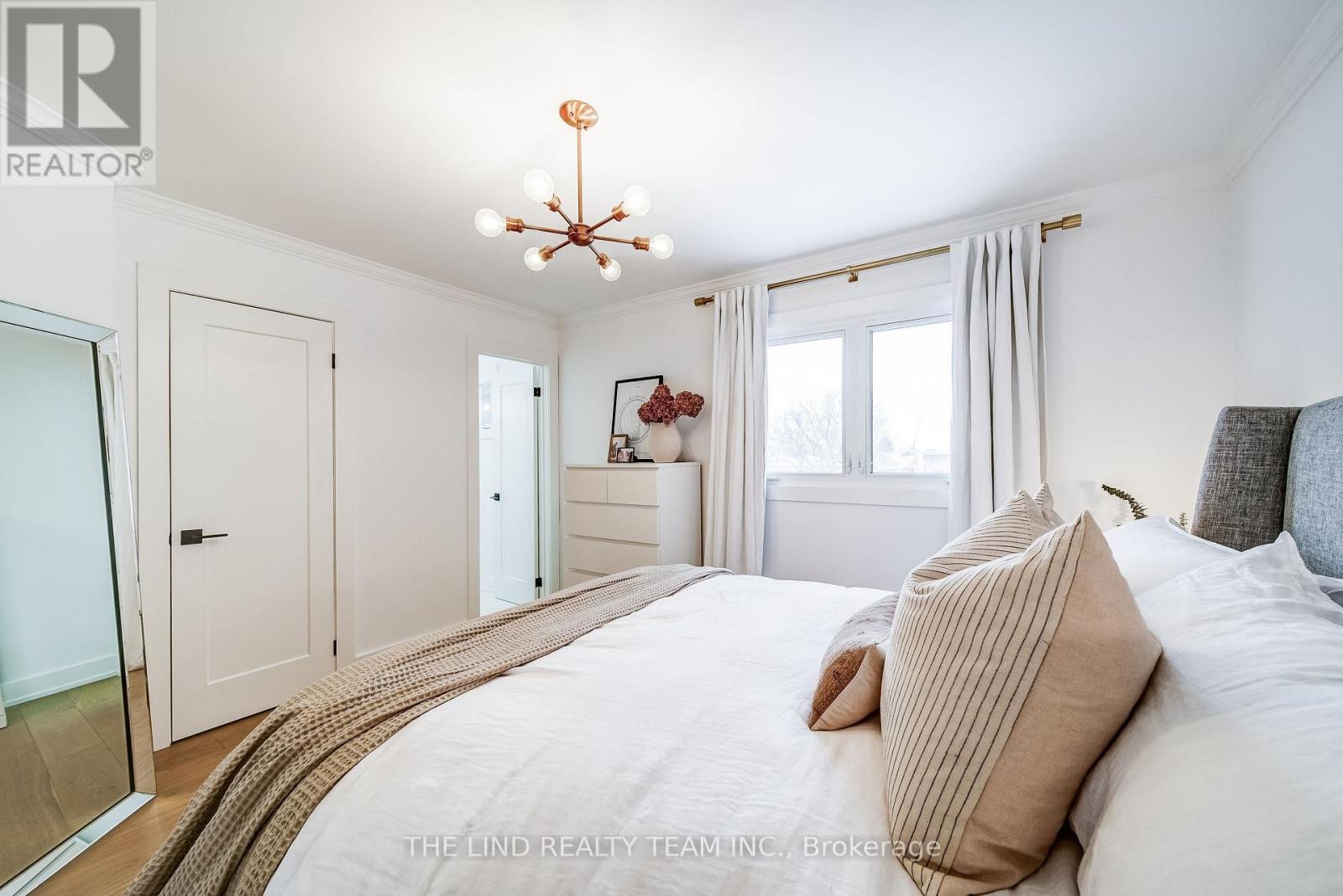 158 Dawlish Avenue, Aurora, Ontario  L4G 6R2 - Photo 30 - N12556516